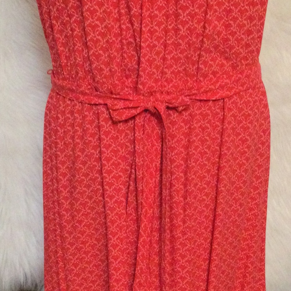 Red Heart Pattern Dress - Picture 4 of 9
